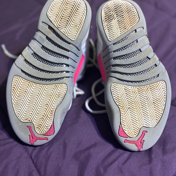 Jordan’s - Picture 3 of 3